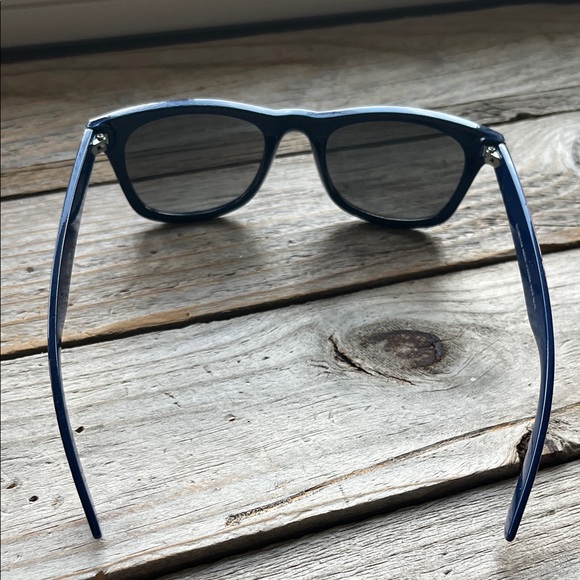 Patriotic Sunglasses with Star Design - Picture 9 of 9